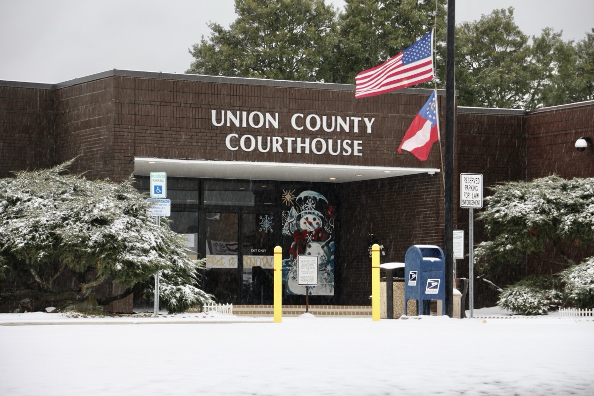 The Union County Courthouse was closed on Friday due to travel hazards brought about by the winter storm. Photo by Shawn Jarrard