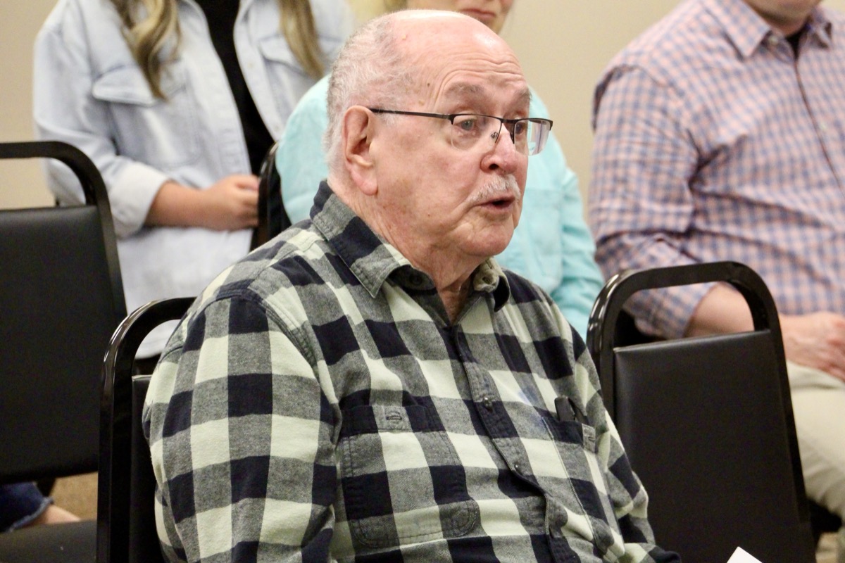 From the viewing gallery, former mayor Jim Conley offered his perspective on an infrastructure issue in the March 11 regular city meeting. Photo by Shawn Jarrard