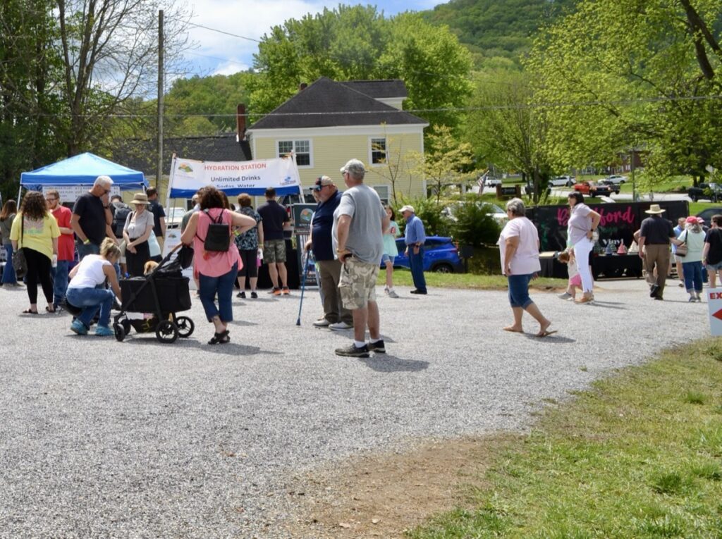 The Blairsville Music & Seafood Festival was a big hit over the weekend, with live music and plenty of food options, plus lots of family friendly activities and historical information. Photo by Shelly Knight
