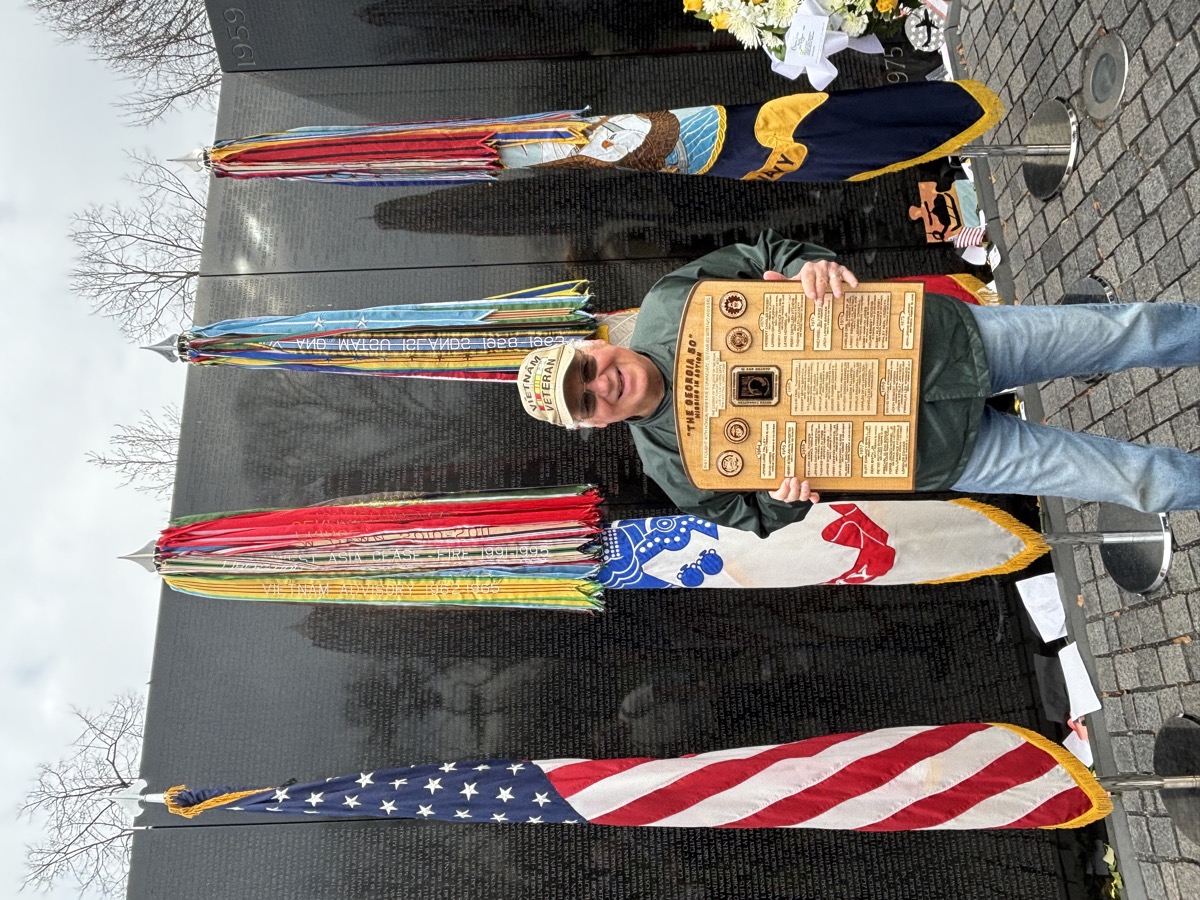 Jay Kalner placed a second plaque by Sid Tuner at the Vietnam Wall in D.C. in March.