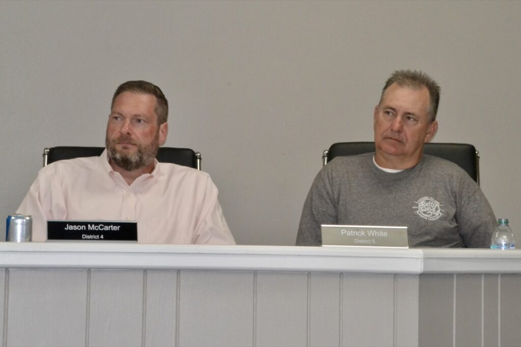 Union County School Board Members Jason McCarter and Patrick White in their October meeting. Photo by Brittany Holbrooks