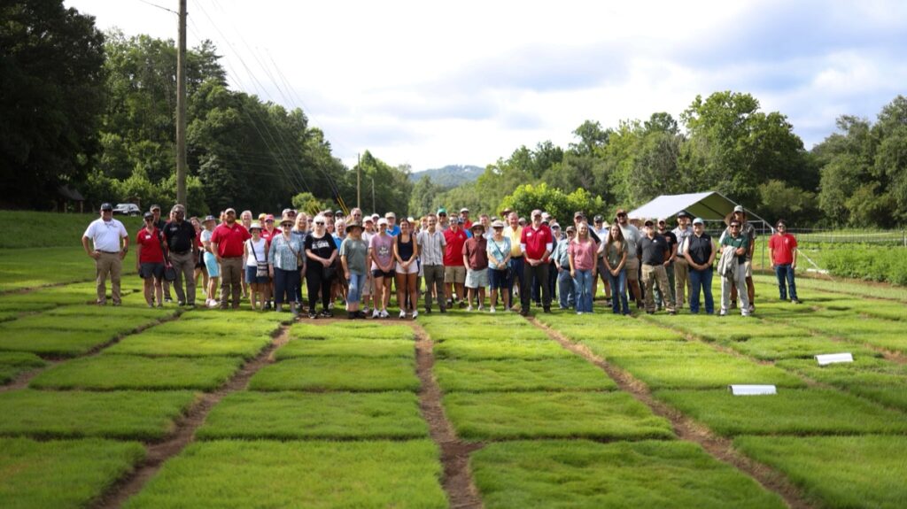 Scientists showcase research during GMREC Field Day