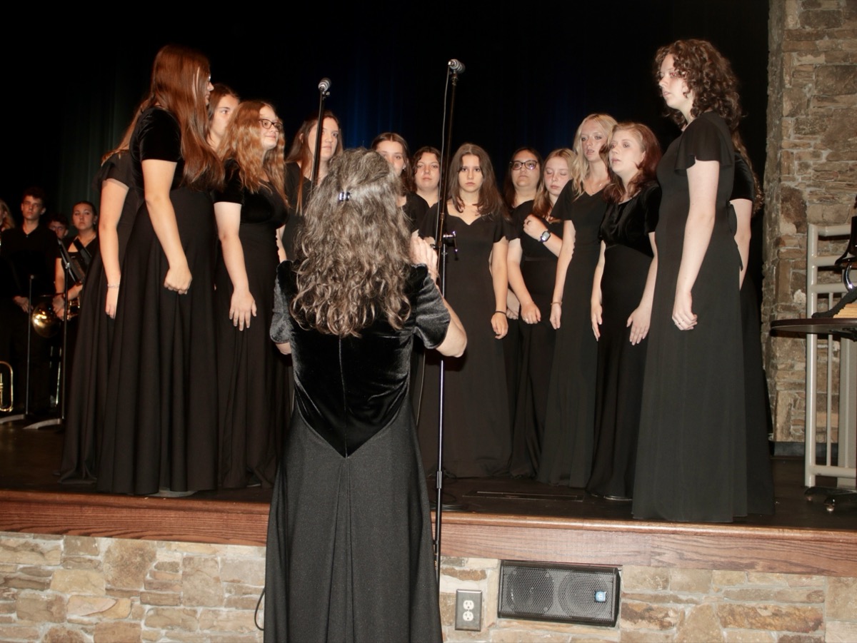Union County High School Chorus members performed “Amazing Grace” to close out the 9/11 Ceremony on Sept. 11. Photo by Brittany Holbrooks