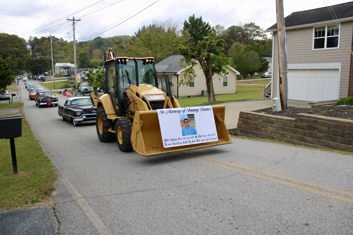 The Union County Road Department put its new backhoe in the parade to honor recently departed Road Superintendent Tommy Tanner. Photo by Lowell Nicholson